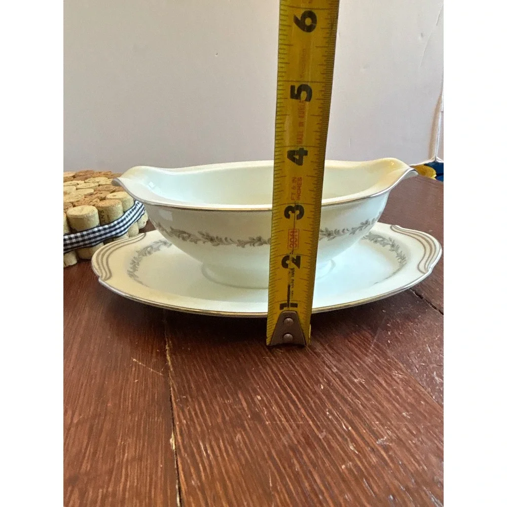 Noritake China Crestmont 6013 Gravy Boat Attached Underplate Gold Trim Japan
